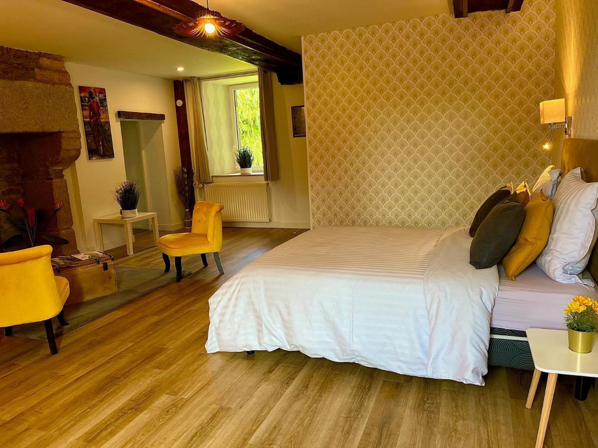 Le Manoir Des Haies Spa Les Champs-Géraux Εξωτερικό φωτογραφία