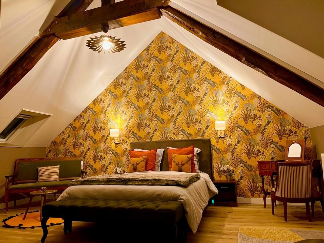 Le Manoir Des Haies Spa Les Champs-Géraux Εξωτερικό φωτογραφία